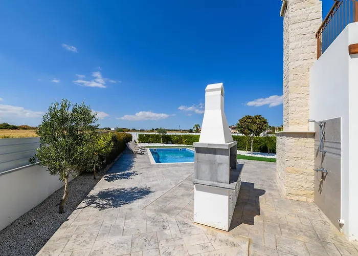 Kymma Seaview #24 Villa