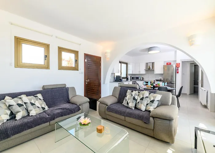 Kymma Seaview #24 * Aya Napa