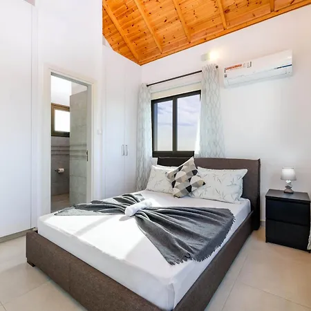 Villa Kymma Seaview #24 Aya Napa