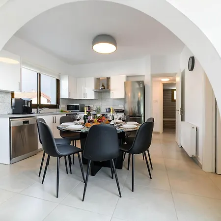 Kymma Seaview #24 Villa